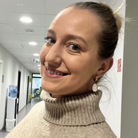 Simona K.