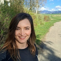 Lenka K.