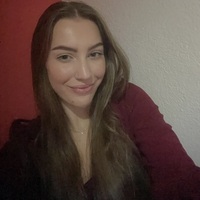 Rebeka S.
