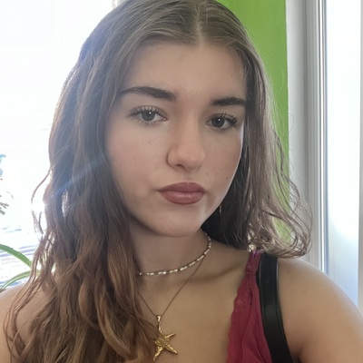 Júlia