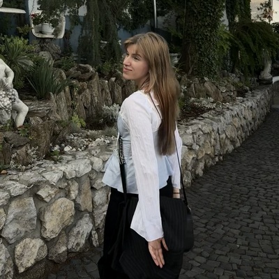 Mária