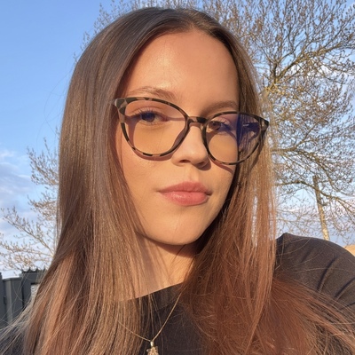 Simona