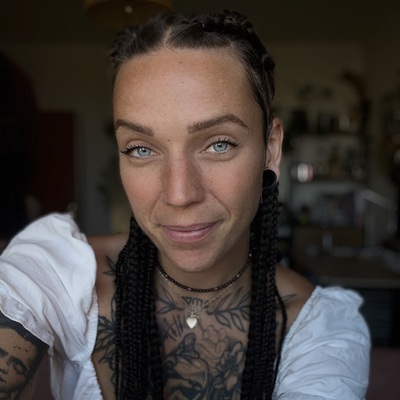 Veronika