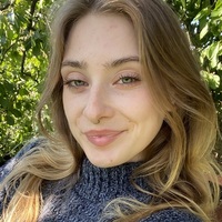Ema G.
